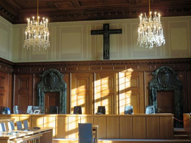 How to Build a Strong Case and Get the Compensation You Deserve After an Injury