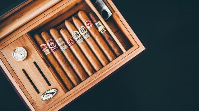3 Easy Mistakes to Avoid Making When Smoking a Cigar