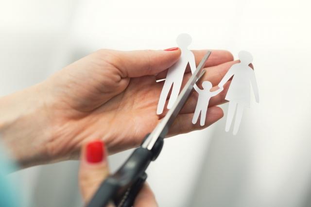 Navigating Custody Battles in the Digital Age: Finding Solace and Support in Social Media