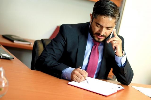 Don’t Face Insurance Companies Alone: How the Right Lawyer Can Maximize Your Recovery