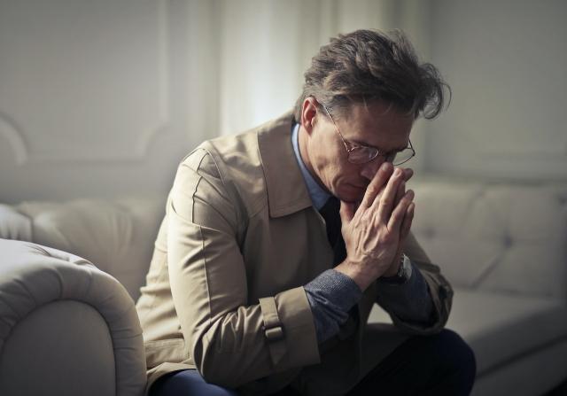 Knowing When to File for Chapter 7 Bankruptcy