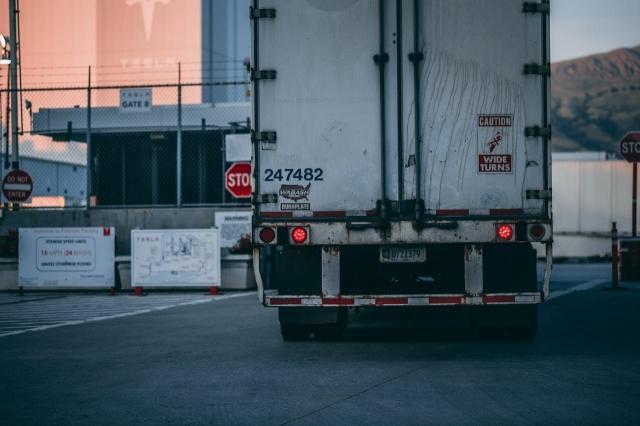 In the Web of Chaos: Untangling the Perplexities in the Aftermath of a Bus Accident