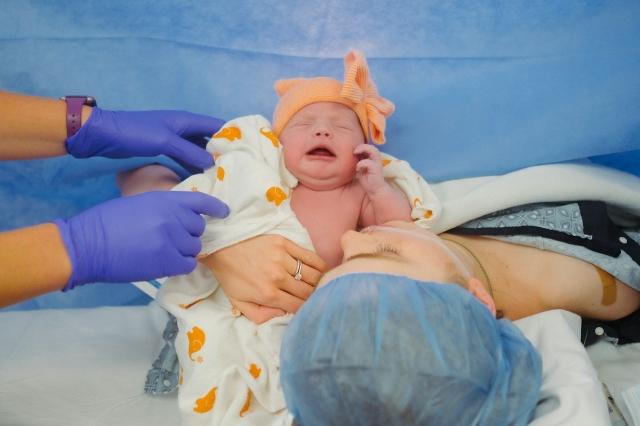 8 Gift Ideas for Parents to Celebrate a New Baby