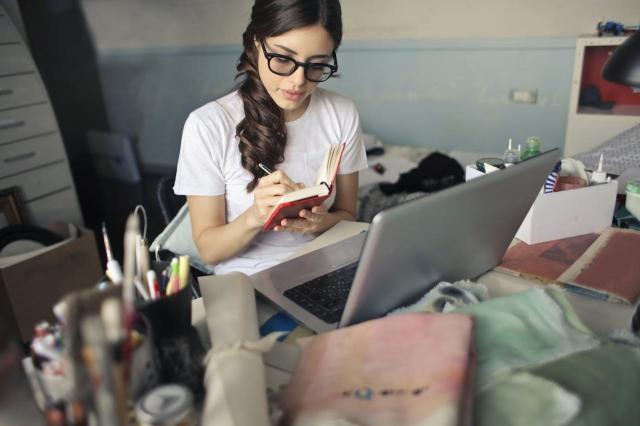 What To Do When Your Traditional Home Office Just Isn't Cutting It Anymore