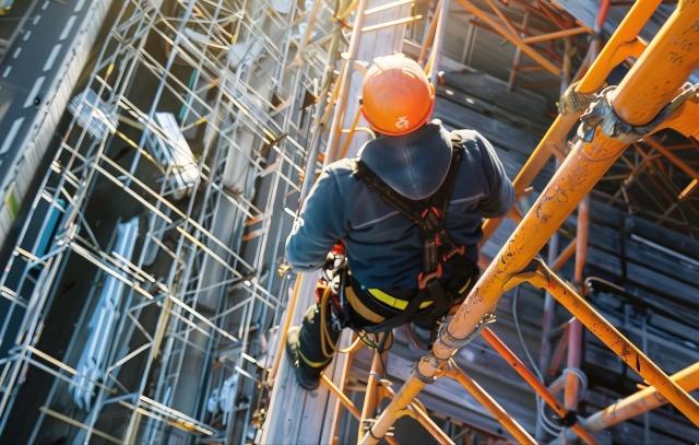 Expert Tips for Secure Fastening in Challenging Conditions With Expansion Anchors