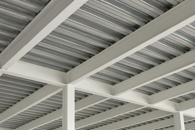 Making the Right Material Call: Steel Decking vs. the Traditional Alternatives